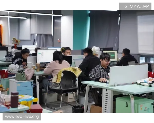 皇冠现金网：全面解析在线博彩平台的优势与风险管理策略